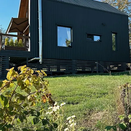 Tbarn - будинок з чаном в карпатах - Tranquilo Barn Chalet