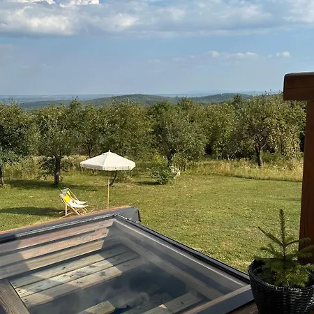 Chalet Tbarn - будинок з чаном в карпатах - Tranquilo Barn