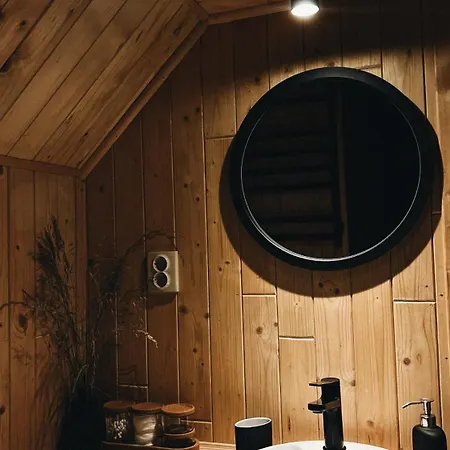 Chalet Tbarn - будинок з чаном в карпатах - Tranquilo Barn *