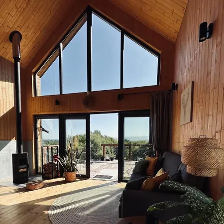 Tbarn - будинок з чаном в карпатах - Tranquilo Barn Chalet